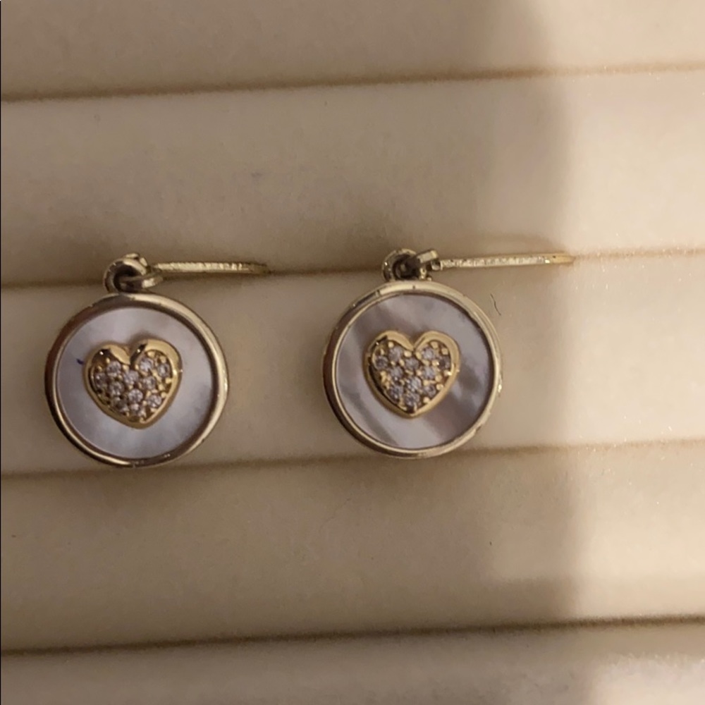 Gold and silver hanging earring